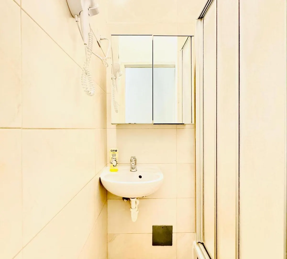 Amazing 4Br In A Shared Apt, 10 Min To Fac Platz Vienna 0*,